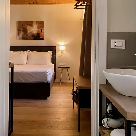 Malvezzi24 Boutique Guest house Desenzano del Garda